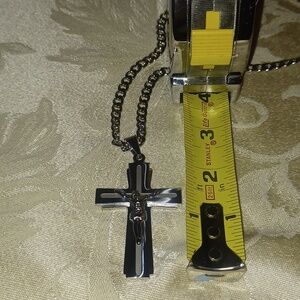 Stainless Steel Crucifix With 24 Inch Chain NWT